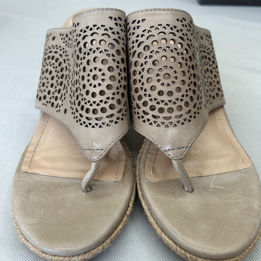 Johnston & Murphy Taupe Cutout Sandals